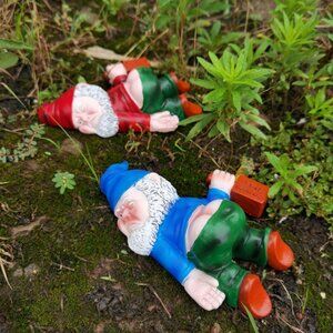 2X Drunk Dwarfs Ornaments Resin Handicrafts Bonsai Moss Micro Landscape Decor